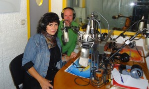 Paloma Samper en el estudio de Radio Alma